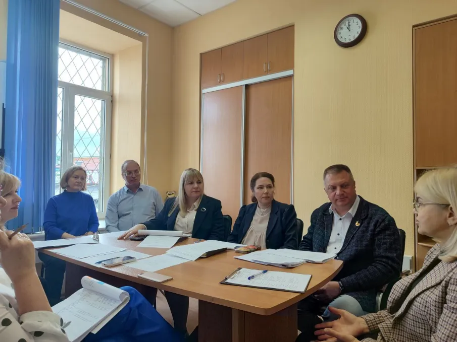 20 мая 2025 года в управлении по контролю и надзору в сфере образования прошел квалификационный экзамен в форме устного собеседования по аттестации экспертов, привлекаемых министерством образования и науки Нижегородской области к осуществлению экспертизы в целях федерального государственного контроля (надзора) в сфере образования.