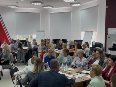 ПЕДАГОГИЧЕСКИЙ ФОРУМ НИЖЕГОРОДСКОЙ ОБЛАСТИ - 2025. Секция управления по контролю и надзору в сфере образования «Управленческие механизмы по снижению бюрократической нагрузки на  педагогических работников»  (с элементами деловой игры)    ТРЕК: «Дебюрократизация. От объёмов к ценности»